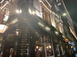 Exterior Globe Moorgate
