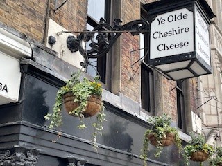 Sign of Ye Olde Cheshire Cheese
