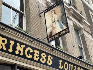 Pub sign for Princess Louise