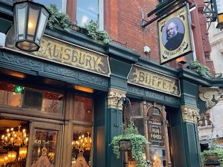 Exterior of the Salisbury